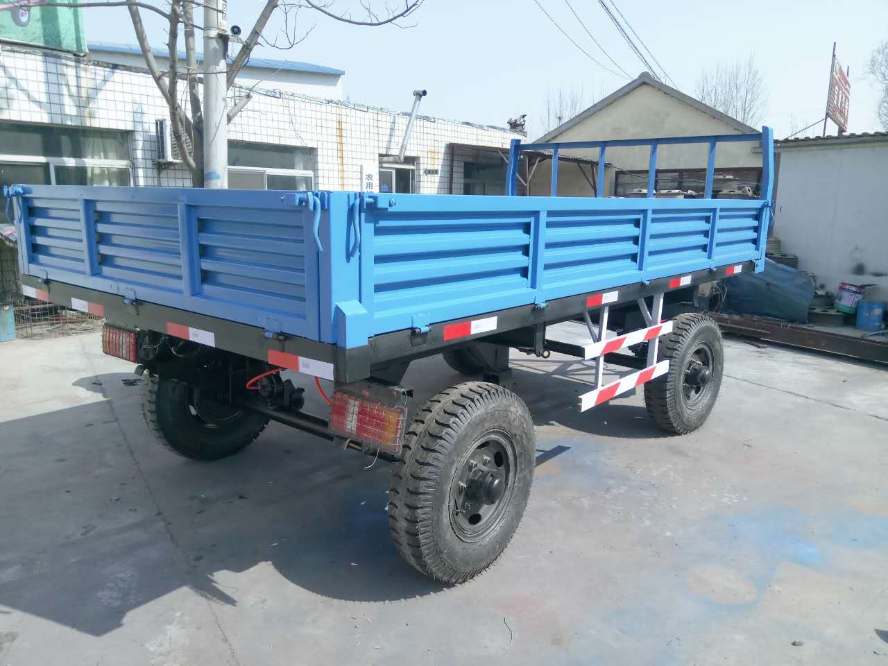 怎樣減少農(nóng)用掛車故障頻率的發(fā)生？
